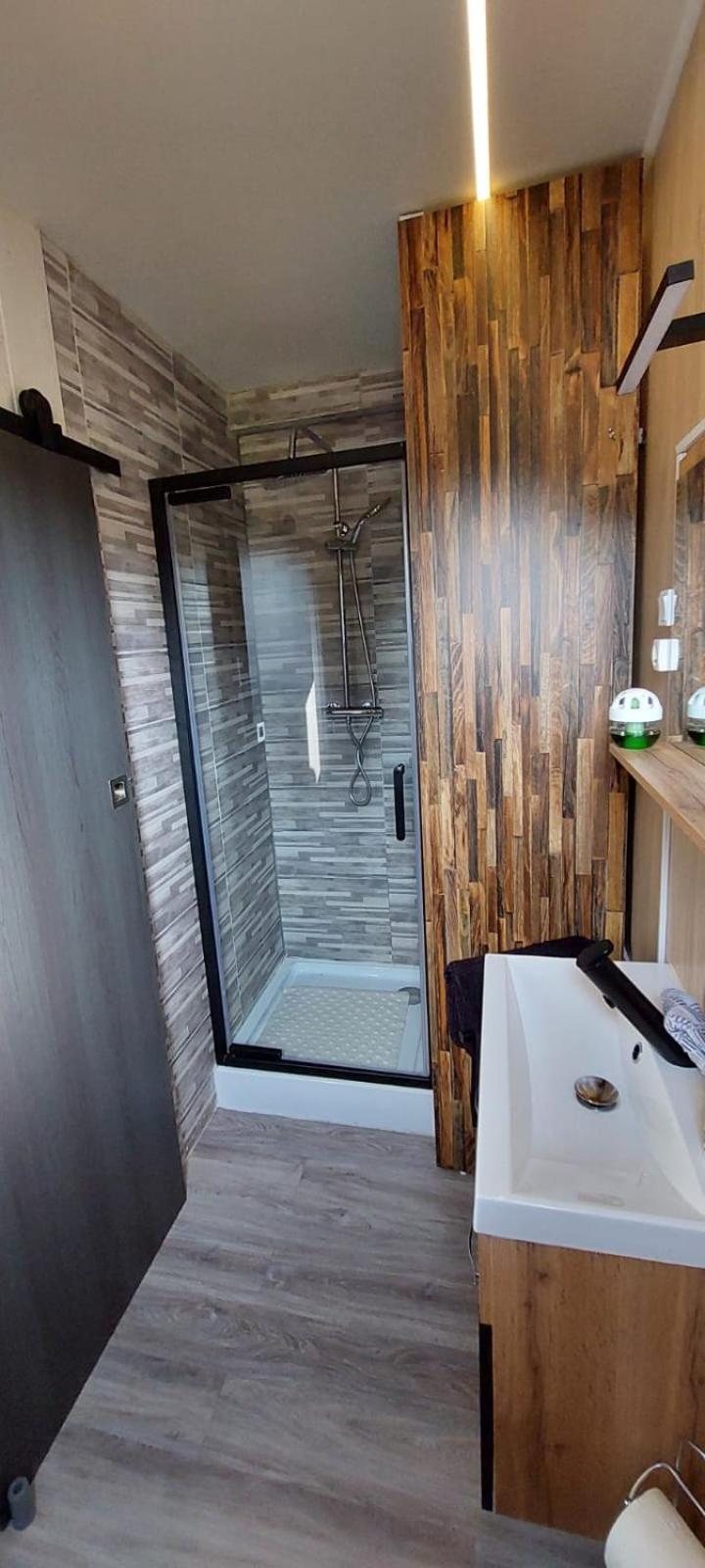 Maison De Jardin 4 Personnes *